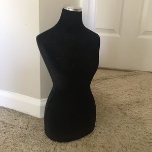 Boutique jewelry display